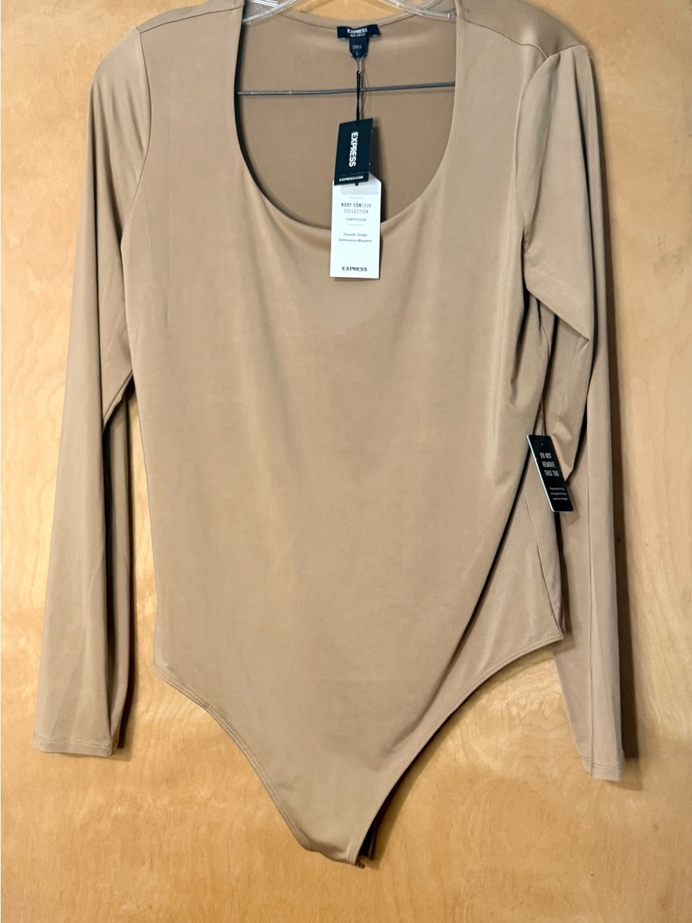 Express Long Sleeve Scoop Neck Bodysuit - Tan